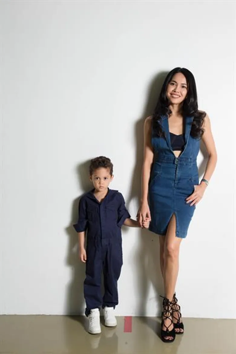 “คุณแม่คนดัง” ห่วงใย…ใส่ใจทุกสัมผัสของลูกน้อย เลือกสรร “บีเจ จูเนียร์” เพื่อคุณหนูสวมใส่แฟชั่นยีนส์นำเทรนด์!