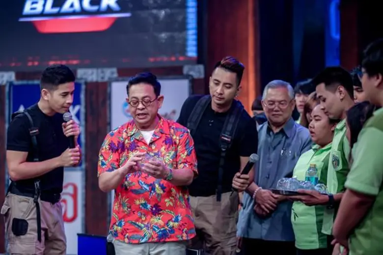 ทีวีไกด์: รายการ "เกมพันหน้า ซูเปอร์ เซเว่น" ออกอากาศ วันอาทิตย์ที่ 25 มีนาคม 2561 เวลา 12.00 น.  ช่อง 7HD