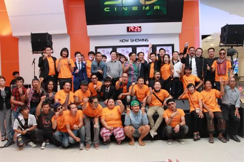 เปิดตัว "ผู้บ่าวไทบ้าน3" ปังสุดๆ ที่ เอส เอฟ ขอนแก่น คนแน่นทะลักโรงแตก!