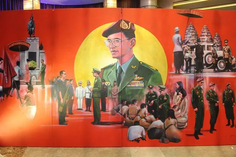 เบเยอร์นำทีมศิลปินอาสาร่วมกิจกรรม “เขียนภาพถึงพ่อ” ในงาน “รักพ่อ คิดถึงพ่อ สานต่องานพ่อสร้าง”