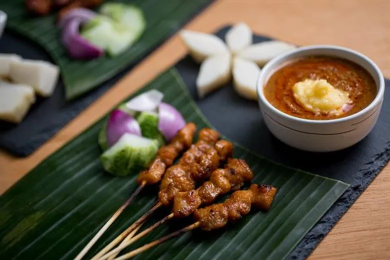 สิ้นสุดการรอคอย! เทศกาลอาหารสตรีทฟู้ดจากมิชลินไกด์ (MICHELIN Guide Street Food Festival) จะกลับมาเยือนสิงคโปร์อีกครั้ง ระหว่างวันที่ 30 มีนาคม – 1 เมษายน 2561 ณ รีสอร์ท เวิร์ลด์ เซ็นโตซ่า