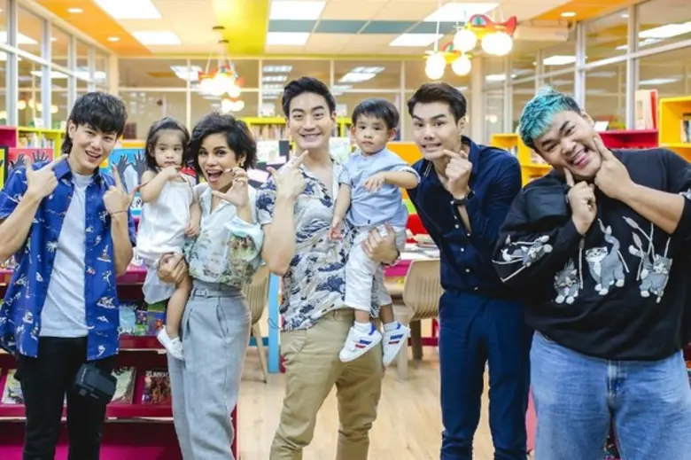 ก้าวแรกด้านการศึกษาของน้องอลินและน้องอลัน ที่โรงเรียนนานาชาติรีเจ้นท์กรุงเทพฯ