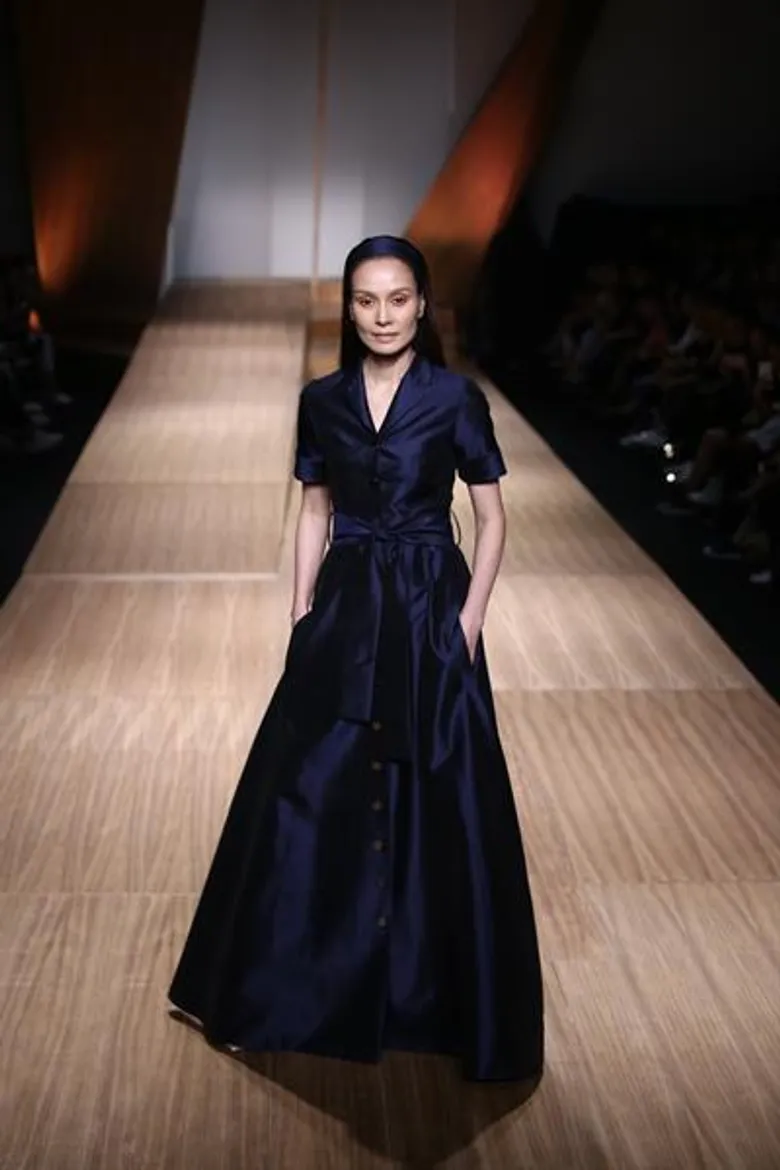 มิ้นต์-มาร์กี้ พร้อมดาราสาวอีกมากมาย ควงกันมาชมแฟชั่นโชว์ Asava “Subliminal” spring/summer 2018 คอลเลคชั่นที่นำพาทุกท่านก้าวข้ามกรอบและขีดจำกัดเปลือกนอกของแฟชั่น