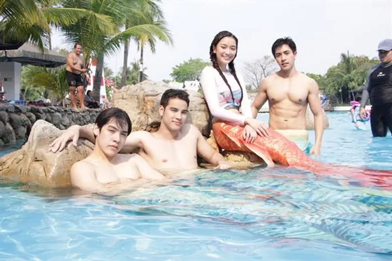 “โบ๊ท–เกี๊ยก–เบสท์” พบปะแฟนๆ ในกิจกรรมสุดพิเศษแบบใกล้ชิด “Meeting MerMan แฟนฉันเป็นเงือก”