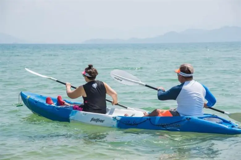 ทีวีไกด์: รายการ "แหม่มบ๊อบ LET'S GO" "เที่ยวคลายร้อนที่ เกาะพยาม จ.ระนอง