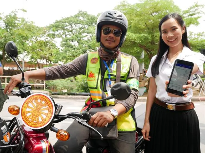 ธรรมศาสตร์ ร่วมกับ บริษัทชั้นนำ เปิดตัว “โซลาร์ไรด์” มอเตอร์ไซด์รับจ้างไฟฟ้า และสถานีชาร์จพลังงานจากโซลาร์เซลล์ รุกผลักดันธรรมศาสตร์รังสิตสู่ “สมาร์ทซิตี้” เต็มสูบ