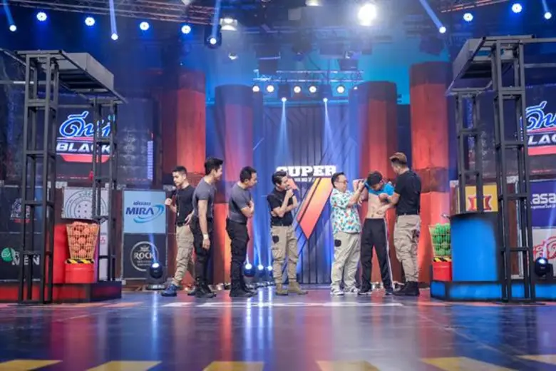 ทีวีไกด์: รายการ "เกมพันหน้า ซูเปอร์ เซเว่น" ออกอากาศ วันอาทิตย์ที่ 1 เมษายน 2561 เวลา 12.00 น. ช่อง 7HD