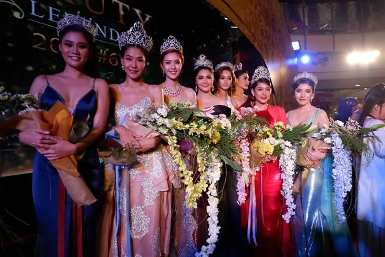Beauty Legend 2018 สวยสะพรึง นุ อนุสรณ์-หมอสอง รวมพลัง 60 นางงามร้อนแรง