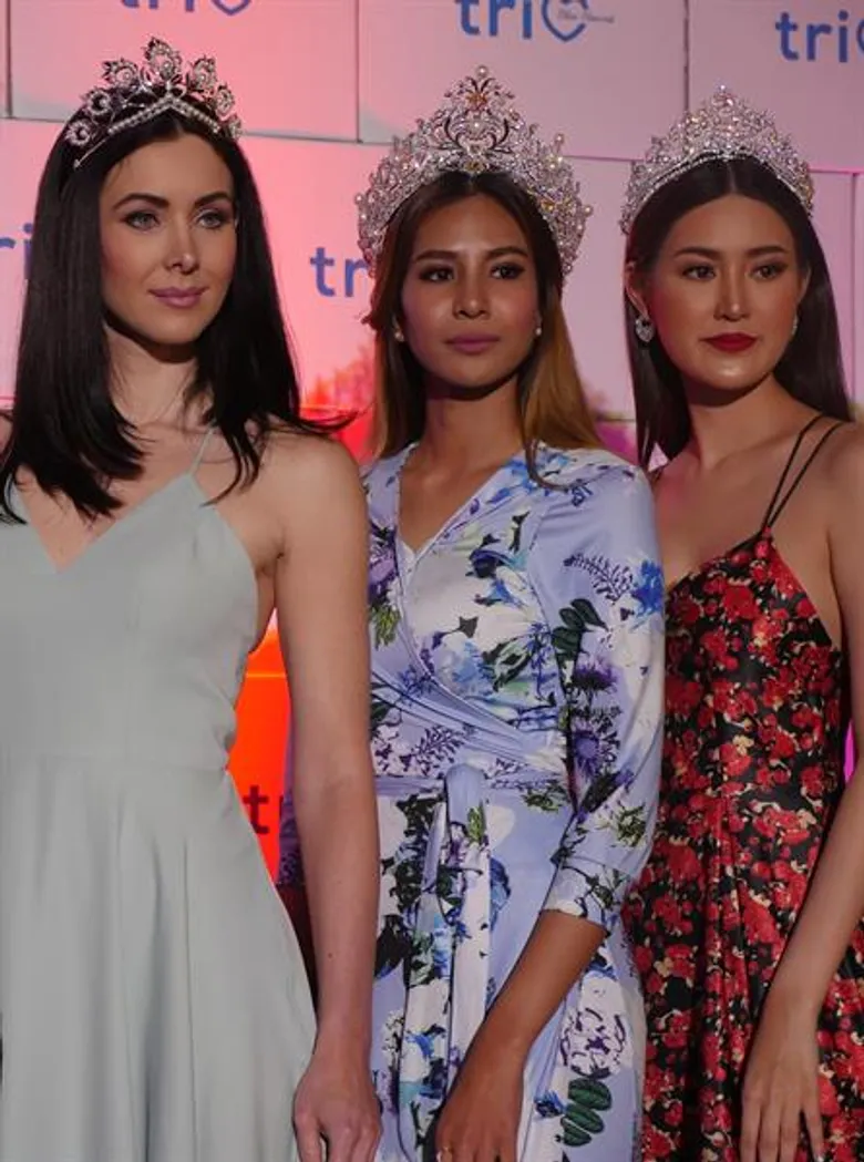 นาตาลี เกลโบว่า โชว์สเต็ปเทพ แฟชั่นโชว์ Trio