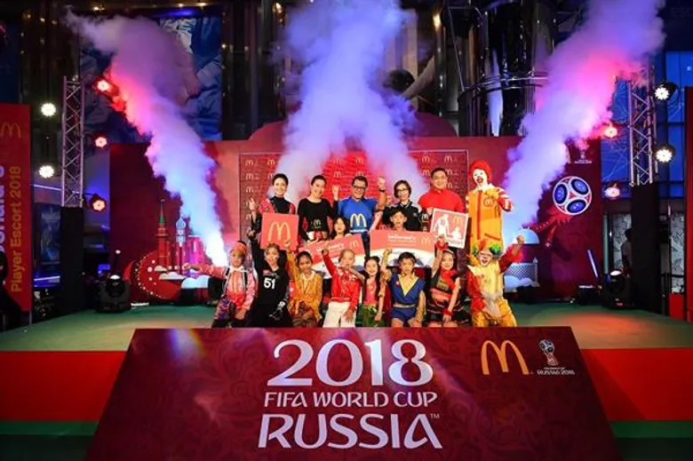 เปิดตัว 2 เด็กไทย 'แมคโดนัลด์ เพลย์เยอร์ เอสคอร์ท’ สัมผัสประสบการณ์ยิ่งใหญ่จูงมือนักเตะลงสนามในฟุตบอลโลกที่รัสเซีย