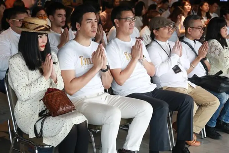 โรงละครเคแบงก์สยามพิฆเนศ ได้ฤกษ์ดีจัดบวงสรวงใหญ่ “โหมโรง เดอะมิวสิคัล” พร้อมปลุกกระแสความเป็นไทย ให้กลับมาหยั่งลึกในหัวใจคนไทยอีกครั้ง