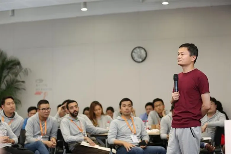 6 ผู้ประกอบการไทยสำเร็จหลักสูตรจากโครงการอบรม eFounders ของโรงเรียนธุรกิจอาลีบาบาและ UNCTAD ยืนหยัดความมุ่งมั่นของอาลีบาบาสู่เป้าหมายการพัฒนาเศรษฐกิจที่ยั่งยืนของ UNCTAD