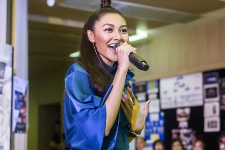 "Mirage expo" กับมินิคอนเสิร์ต จากนักร้องสาวเสียงทรงพลัง "แก้ม วิชญาณี เปียกลิ่น"
