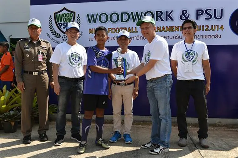 ผวจ.ตรัง เปิดการแข่งขันกีฬาฟุตบอล 7 คน Woodwork & PSU Trang Mini-Football Tournament ครั้งที่ 1 ประจำปี 2561