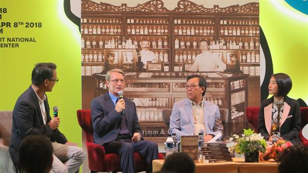 บี.กริม ร่วมกับ นานมีบุ๊คส์ จัดงานเสวนาแนะนำหนังสือ “ฝากไว้ในแผ่นดิน” นวนิยายอิงประวัติศาสตร์ จากเรื่องจริง 6 แผ่นดิน