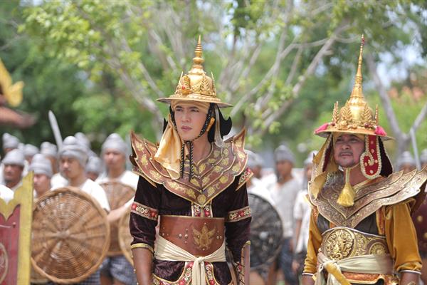 เรื่องย่อ: หนึ่งด้าวฟ้าเดียว