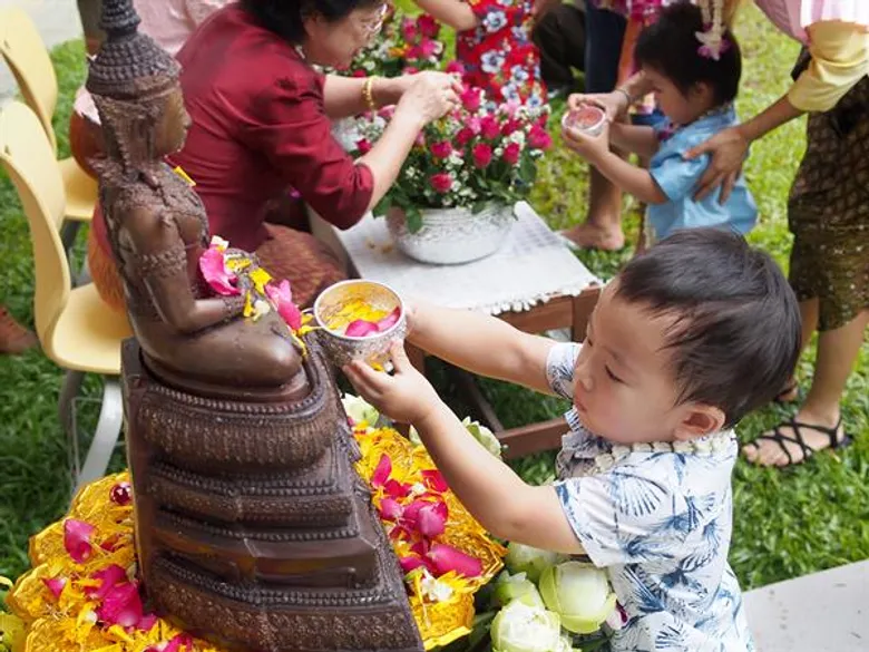 ไทยอินเตอร์เนชั่นแนลสกูลจัดสงกรานต์ย้อนอดีต สร้างเด็กเรียนรู้รักษาวัฒนธรรมไทยแบบสร้างสรรค์