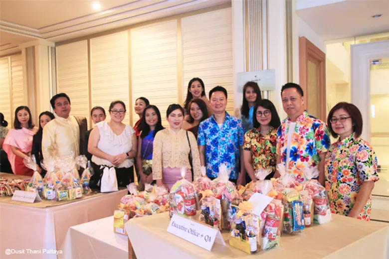 โรงแรมดุสิตธานี พัทยา ร่วมสืบสานประเพณีไทย วันสงกรานต์ 2561