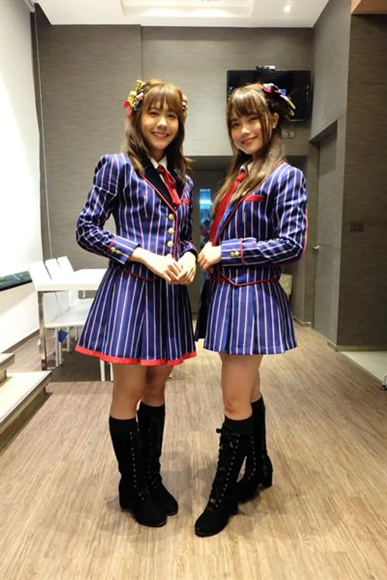 “มิวสิค – เนย นำทีม BNK48 ส่งซิงเกิ้ล วันแรก (Shonichi)”
