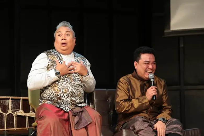 ฟอร์ดจูงมือลูกชาย “เฮงๆ” แถลงข่าวชวนชมฟรี “หนึ่งในโลกา มหาสงครามกำเนิดมนุษย์”