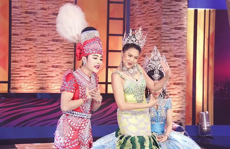 ทีวีไกด์: รายการ "หม้ายตัวแม่" ตะลึง!! “น้องโนเกีย” ลิเกเด็กเงินล้านแม่ยกทุ่มให้นาฬิกาโรเล็กซ์สุดหรู