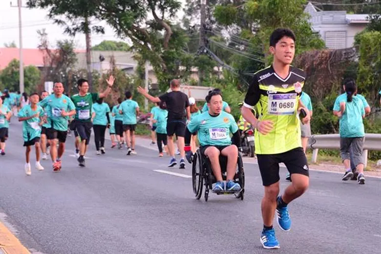 ซีพีเอฟจัดวิ่ง CPF Songkhla Lagoon Run 2018 ชิงถ้วยพลเอกเปรม ติณสูลานนท์ สนับสนุนการพัฒนาบุคลากรด้านประมง