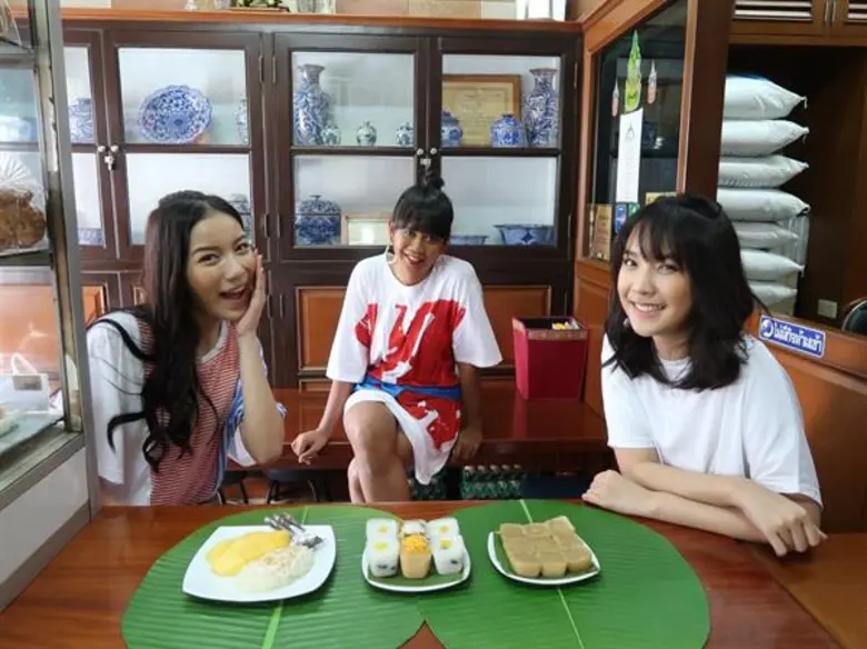 ทีวีไกด์: รายการ "#TEAMGIRL" “เจนนี่-มุก” ต้อนรับพิธีกรน้องใหม่ “แจน” พาเที่ยวย่านแพร่งภูธร จัด “5 ตำนานความอร่อย”