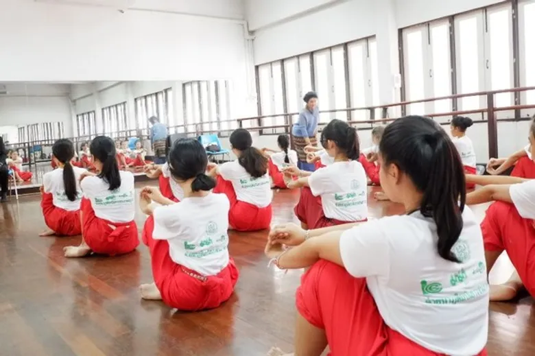 4 บริษัทเครือสหพัฒน์ สนับสนุนโครงการ “นาฏศิลป์ไทยสู่เยาวชน พัฒนศิลป์สร้างคน สืบทอดวัฒนธรรมไทย” ต่อเนื่องปีที่ 2 สานต่อ “เครือสหพัฒน์เพื่อสังคม ประชารัฐร่วมใจ”