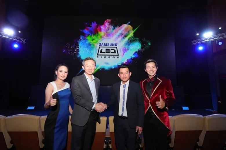 เมเจอร์ ซีนีเพล็กซ์ กรุ้ป ผนึกกำลัง “ซัมซุง” ย้ำความเป็นผู้นำ เปิดนวัตกรรมความบันเทิงใหม่ล่าสุดของโลกกับ “โรงภาพยนตร์ SAMSUNG LED CINEMA” แห่งแรกของเอเชียตะวันออกเฉียงใต้ แห่งที่สองของโลก พร้อมให้บริการแล้วที่ พารากอน ซีนีเพล็กซ์
