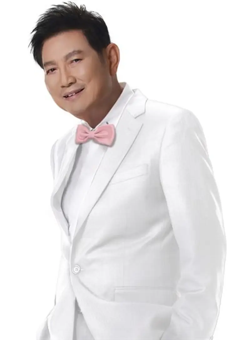 ชรินทร์ อิน คอนเสิร์ต หมายเลข 17 'รักนั้นคือฉันใด’ อัดแน่นไปด้วยเพลงรักต่างยุคต่างสมัย โดยศิลปินที่หลากหลาย