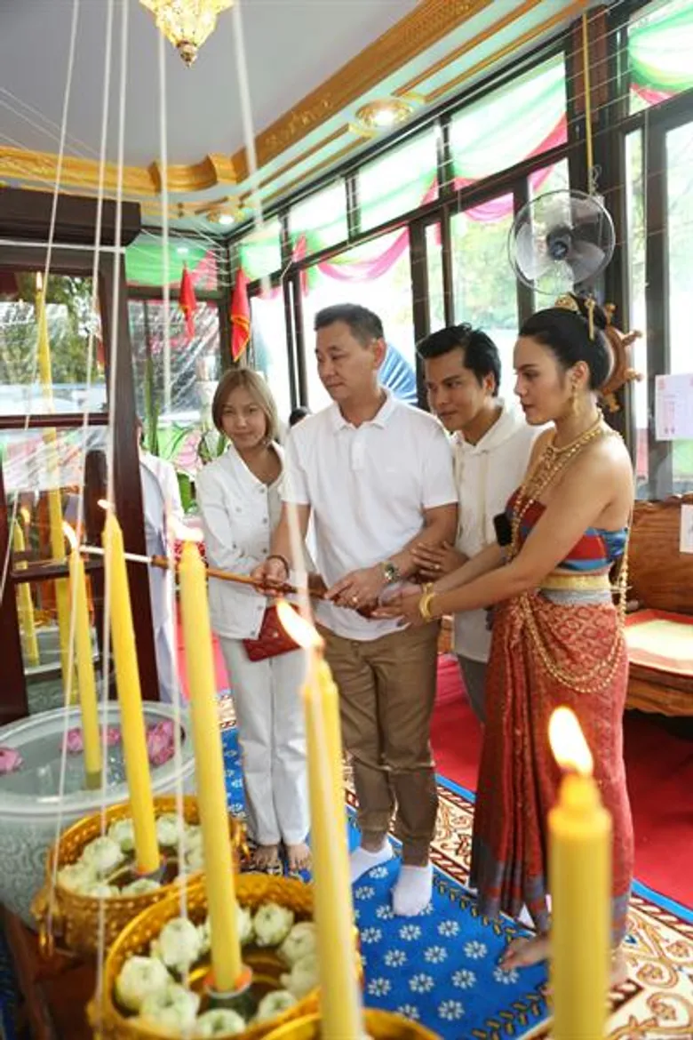 หนิง-นลิน รำถวายปู่ศรีสุทโธ-ย่าปทุมมา ฉลองวิหารเพ็ชรนาคา วัดพัฒนาธรรมาราม จ.ลพบุรี
