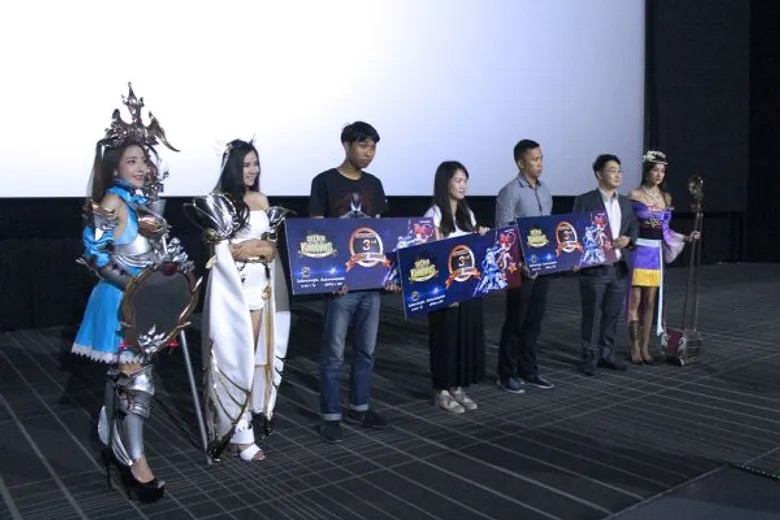 เก็บตกบรรยากาศงาน Seven Knights ปิดโรงดูหนัง Avengers: Infinity War