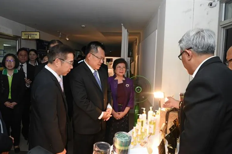 กระทรวงอุตฯ ตั้งเป้าปั้น 1,500 โรงงาน เข้ามาตรฐานอีโค่ทาวน์ พร้อมชู 13 เขตอุตสาหกรรมขึ้นแท่นเมืองอุตสาหกรรมเชิงนิเวศ