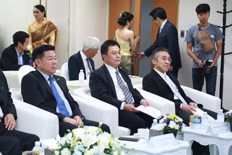 “ปลัดพสุฯ” ลงพื้นที่ระยอง ชักชวน รง.อลูมิเนียมผู้ผลิตรายใหญ่ ขยายการลงทุนเพิ่มใน EEC