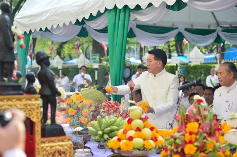 กระทรวงเกษตรและสหกรณ์ จัดพิธีบวงสรวงบูรพกษัตริย์ องค์พระพิรุณทรงนาค และสิ่งศักดิ์สิทธิ์ประจำกระทรวง ก่อนพระราชพิธีพืชมงคลจรดพระนังคัลแรกนาขวัญ 2561