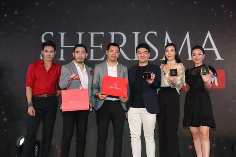 Sherisma ร่วมกับ BEAUTRIUM คว้า “เบลล่า-ราณี” ขึ้นแท่นพรีเซนเตอร์ "Sherisma แป้งเชอร์ริสม่าตลับเดียว...ที่เบลล่าเลือก"