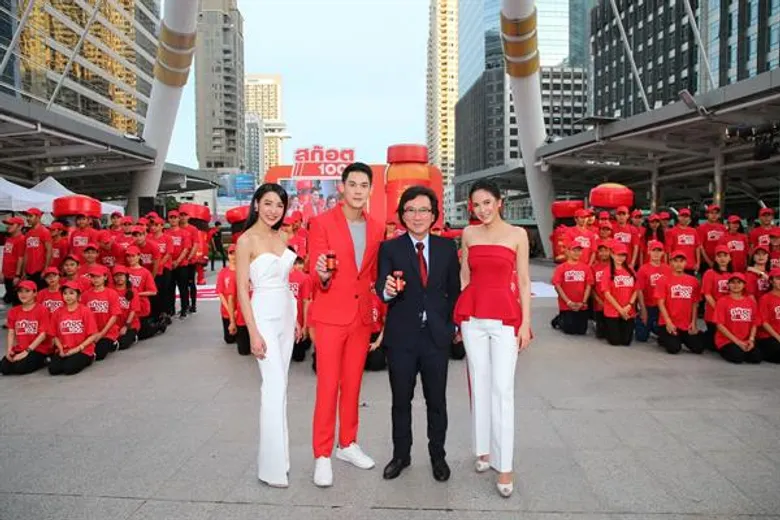 ปลุกพลังหนุ่ม-สาวออฟฟิศ กับ สก๊อต 100 ซุปไก่สกัด สูตร 100% ขนาด 100 มิลลิลิตร