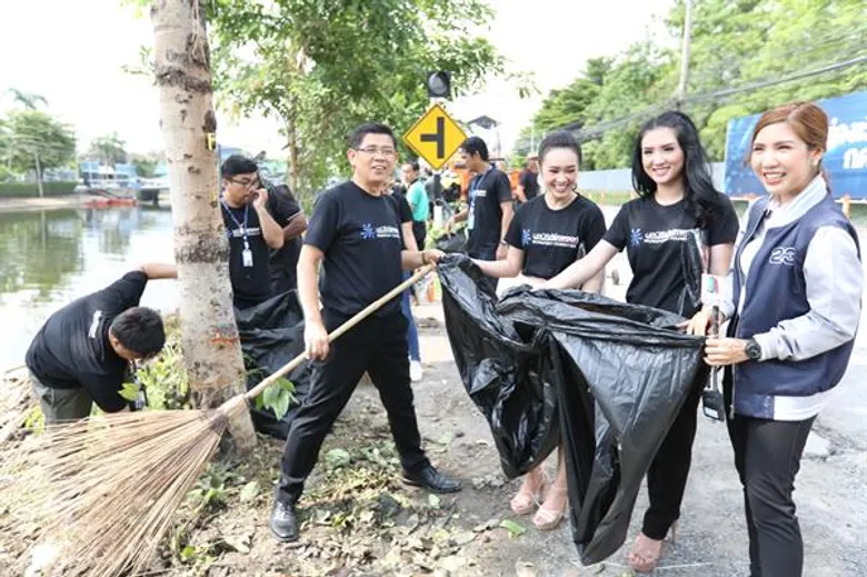ผู้บริหารเวิร์คพอยท์ นำทีมผู้ประกาศข่าวและจิตอาสา ร่วมเก็บขยะ พัฒนาคลองเปรมประชากร ปทุมธานีใสสะอาดอย่างยั่งยืน