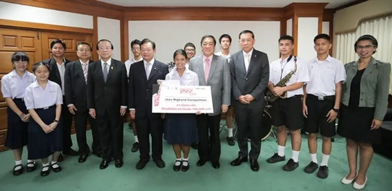 สภาม.รามฯ ยินดีนักเรียนสาธิตรามคำแหง คว้าแชมป์ดนตรีแจ๊สปี 2