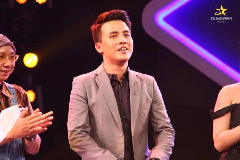 ทีวีไกด์: รายการ "ดันดารา GOLD" “บันเทิงไทย” ล้ำนำอาเซียน นักร้องหนุ่ม สปป.ลาว ลั่น อยากดังในไทย!!