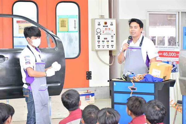 นิปปอนเพนต์ ร่วมมือภาครัฐ – เอกชน เดินหน้าพัฒนาช่างพ่นซ่อมสีรถยนต์ ต่อเนื่อง ปี 4