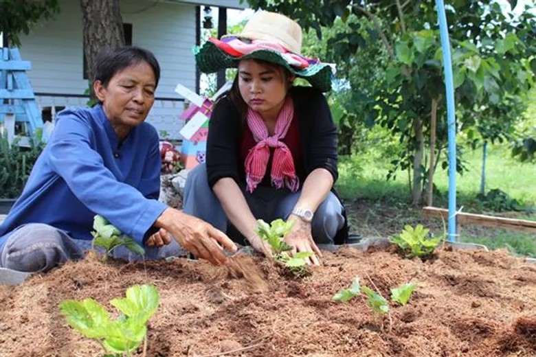 2 โรงแรมดัง ขานรับการท่องเที่ยววิถีอินทรีย์ ยกทีมผู้บริหารตะลุยฟาร์มเกษตรกร เรียนรู้ต้นทางการผลิตร่วมส่งต่อคุณค่า “ออร์แกนิก”
