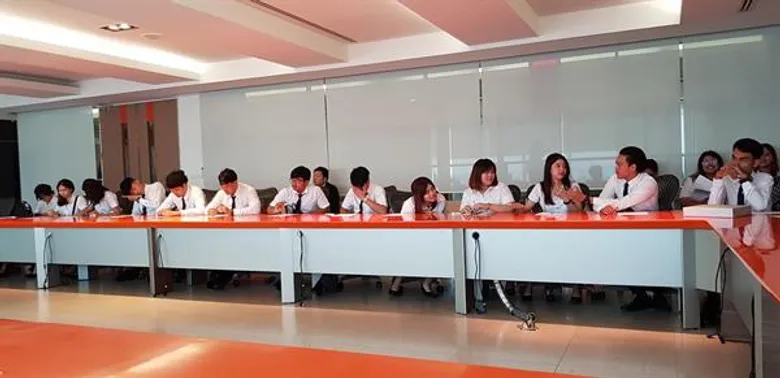 หลักสูตร บธ.บ. สาขาการประกันภัยและการจัดการความเสี่ยง คณะพาณิชย์ฯ ม.อ.ตรัง เข้าดูงาน บ. TQM INDURANCE BROKER