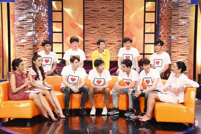 ทีวีไกด์: รายการ “หม้ายตัวแม่” “มีน-แปลน” นำทีมหนุ่มสายวายชวนจิ้น กระตุกหนวด “เจ๊เบียบ” เฮี้ยบตัวแม่