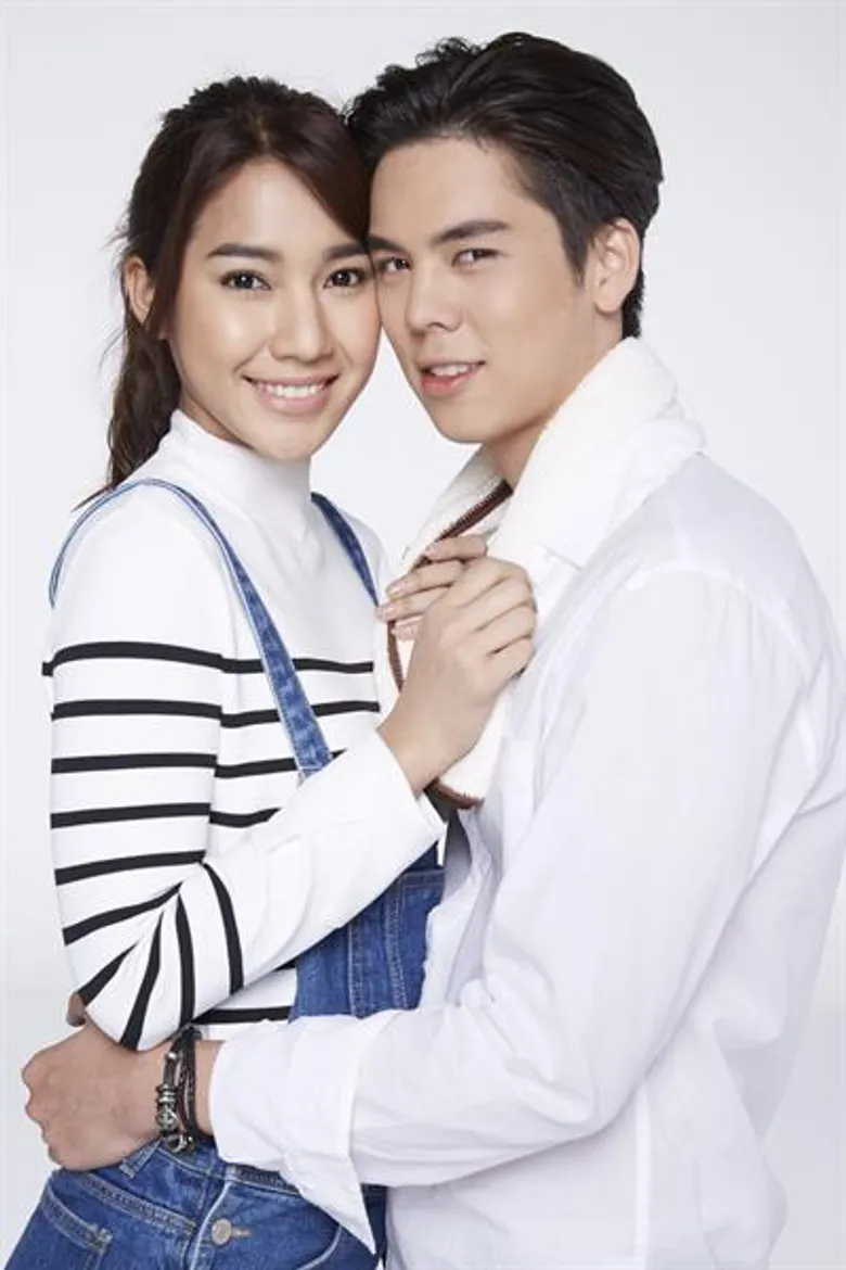 พีท – พชร ตีบทแตก กับลุคหนุ่มจอมเจ๋อ จอมโง่ ในละครคอมเมดี้ฟีลกู๊ด “เสน่ห์รักนางซิน”