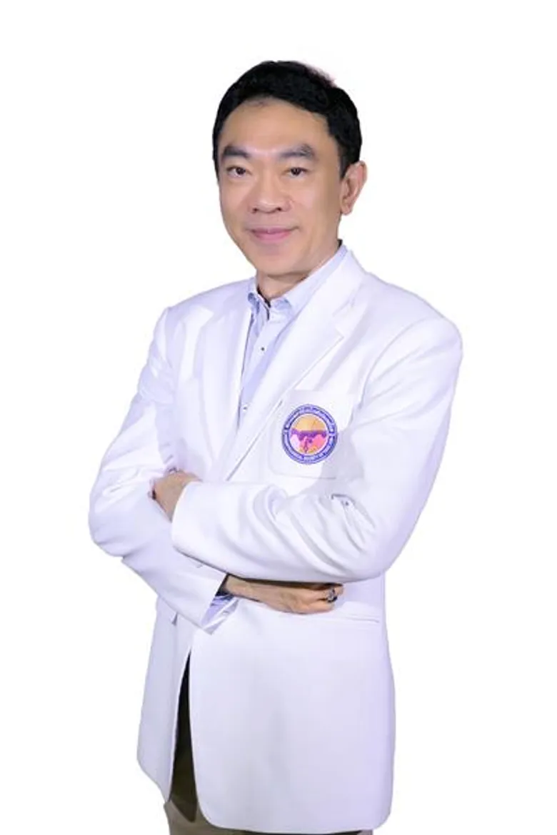 สมาคมแพทย์ผิวหนังฯ เตือนภัยเครื่องสำอางปลอม