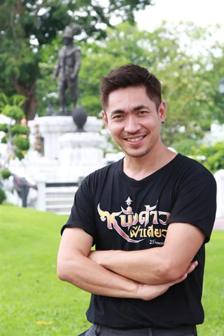 “ฟิวส์-กิตติศักดิ์” รับกดดัน โชว์ฝีมือกำกับละครฟอร์มยักษ์ “หนึ่งด้าวฟ้าเดียว” ทุ่มเต็มที่จัดเต็มทุกรายละเอียด
