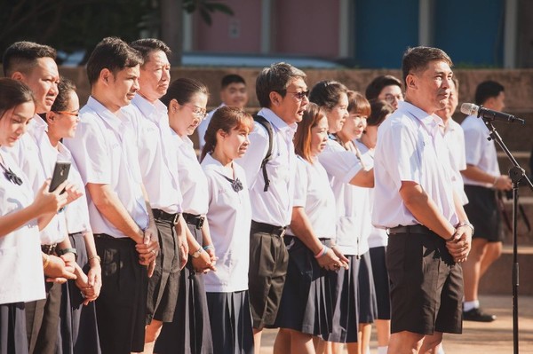 “วันกล้ากุหลาบ” ศิษย์เก่าสวนกุหลาบนนท์กลับกระถางคืนถิ่นเยี่ยมน้องๆ