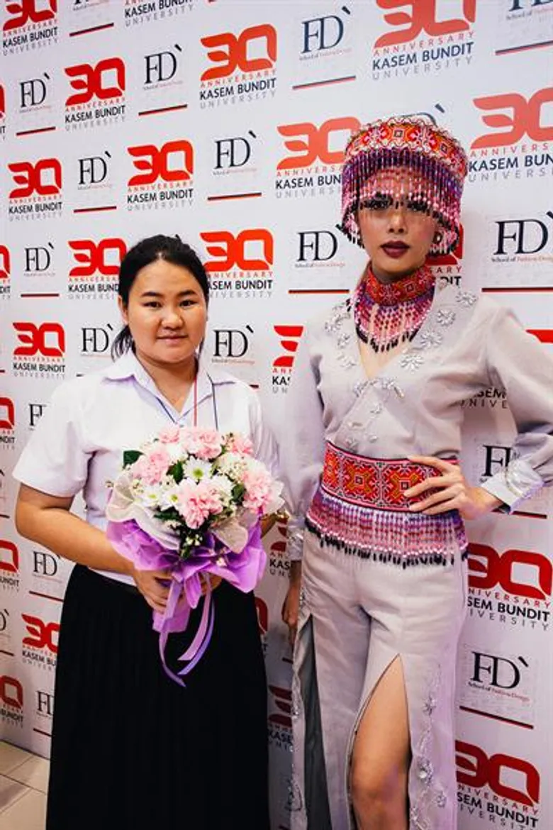 สุดอลังการ! แฟชั่นโชว์อิงหลากหลายวัฒนธรรมฝีมือนักศึกษา ม.เกษมบัณฑิต