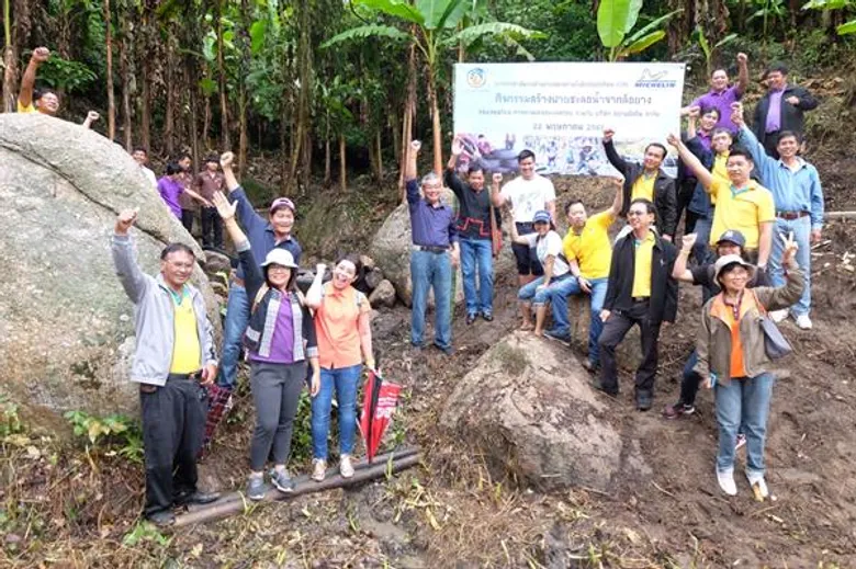กยท. จัดกิจกรรม CSR สร้างฝายยางชะลอ - กักเก็บน้ำแก่ชุมชนชาวลาหู่ มุ่งใช้ผลิตภัณฑ์และนวัตกรรมยาง เพื่อสร้างประโยชน์แก่สังคม